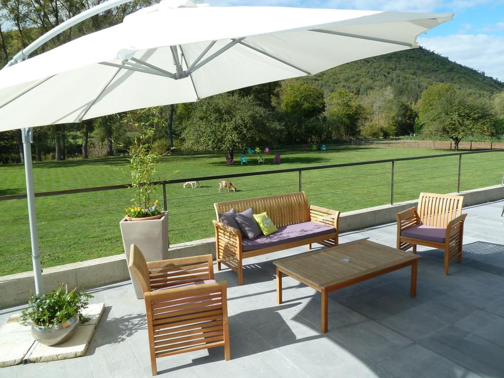 Hotel La Colombiere Cantal Масиак Екстериор снимка